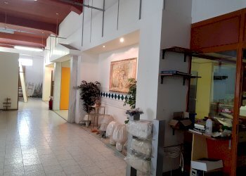 Locale Commerciale Corso A. Gramsci, 7, Torre Pellice - foto 15