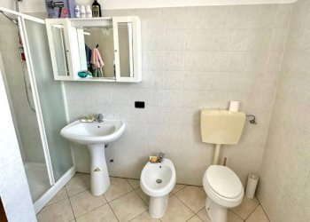 bagno 1 - Quadrilocale via Orgoglia, Borgo Ticino - foto 8