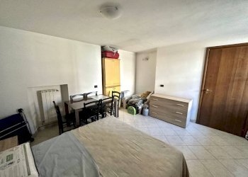 camera 3 - Quadrilocale via Orgoglia, Borgo Ticino - foto 21