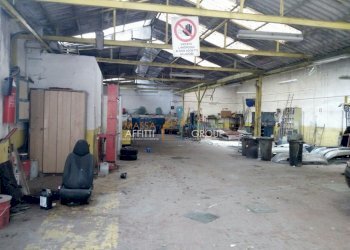 Capannone Nuova Domus.jpg - Locale Commerciale Via Plebiscito 2/B, Carrara - foto 1