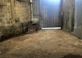 IMG_8144.JPG - Locale Commerciale Via della Sala 7, Massa - foto 10