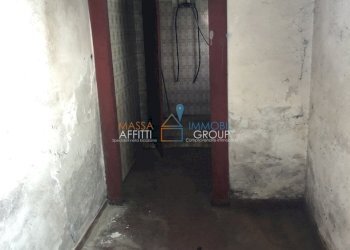 IMG_8136.JPG - Locale Commerciale Via della Sala 7, Massa - foto 18