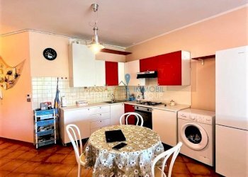 1060787-cmozj1s1u.jpg - Appartamento Via Parma 10, Massa - foto 5