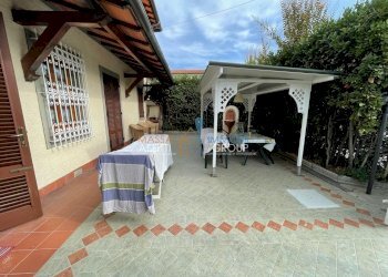 1074835-y8h1vk16fi.jpeg - Porzione di casa Via Duca D'Aosta 43/F, Forte dei Marmi - foto 24