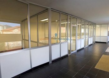 WhatsApp Image 2023-05-04 at 13.31.43 (4).jpeg - Ufficio Via Bartolomeo Ordonez 32, Carrara - foto 4