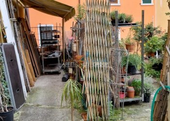 20230420_101743.jpg - Locale Commerciale Via Solferino 2 c, Carrara - foto 8