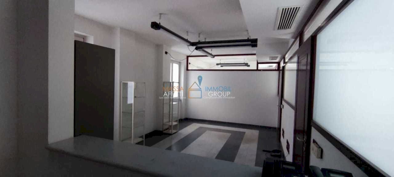 WhatsApp Image 2023-04-19 at 11.23.44.jpeg - Office Viale Roma 9, Massa - photo 3
