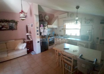mansarda cucina soggiorno.jpg - Casa indipendente Via silcia 7, Massa - foto 2