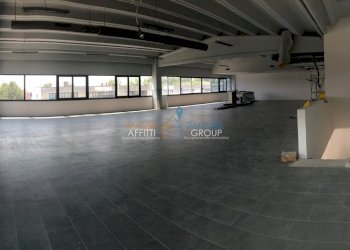 IMG_9406 (2).jpg - Ufficio Via Piombara 14, Carrara - foto 2