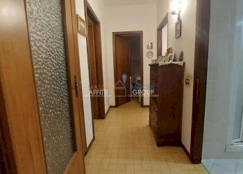 1098241-rkk6u1w.jpg - Appartamento Via Giovanni Pascoli 40, Massa - foto 9