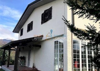 1093121-hf28ura.jpg - Appartamento Via San Bernardo 6, Massa - foto 5