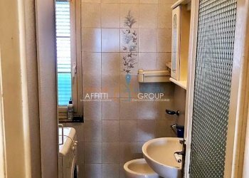 1093121-aoj75oil.jpg - Appartamento Via San Bernardo 6, Massa - foto 11