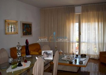 1089274-iikq21s.jpg - Attico Via G. Carducci 145, Massa - foto 8