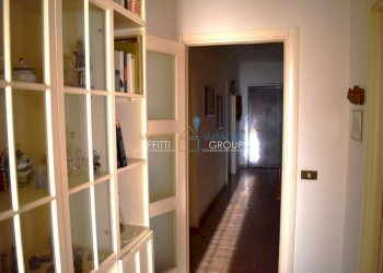 1089274-nyec5x703.jpg - Attico Via G. Carducci 145, Massa - foto 13