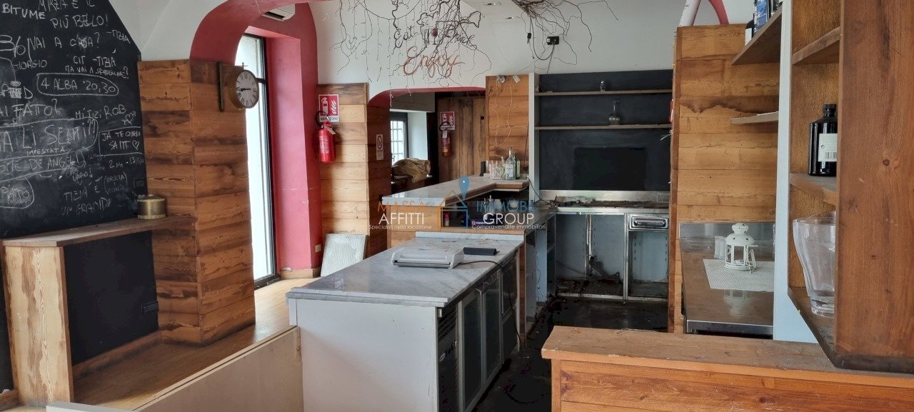20230116_114953.jpg - Locale Commerciale Via Mura Nord 18, Massa - foto 3