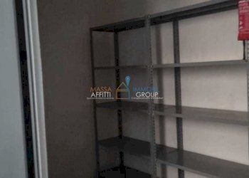 7.jpg - Locale Commerciale Via Farini 2/A, Carrara - foto 9