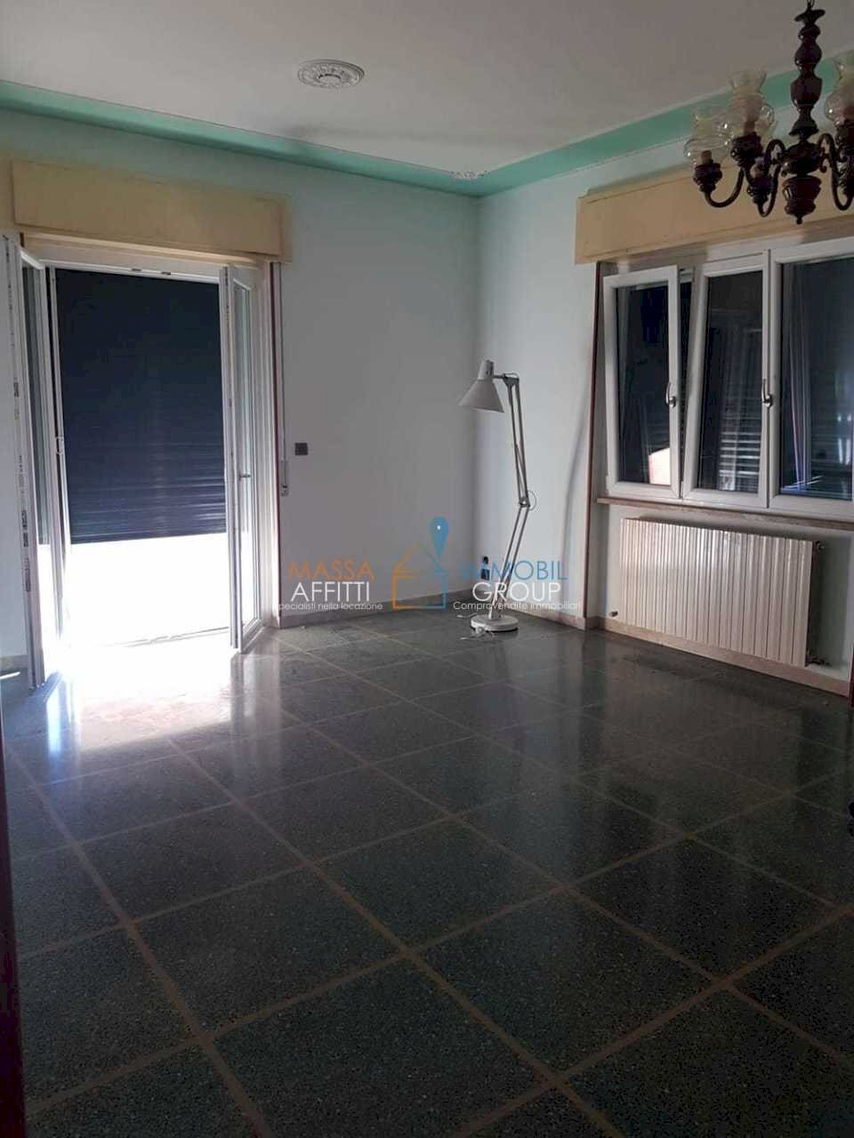 PHOTO-2022-12-14-17-06-05 2.jpg - Apartment Via dei Colli 7A, Massa - photo 3