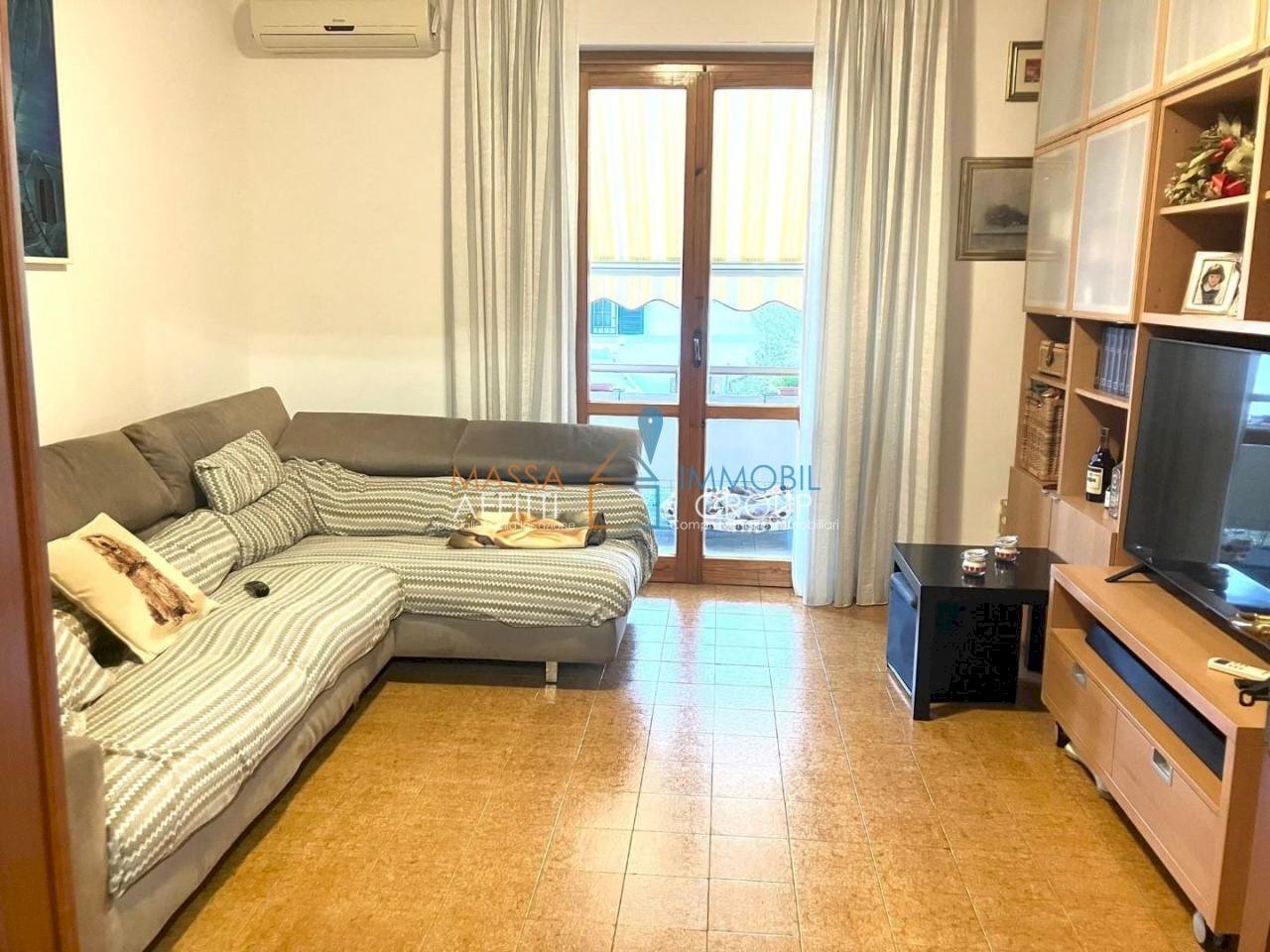 1077114-yjp92s.jpg - Four-room apartment Via Treviso 25, Massa - photo 2