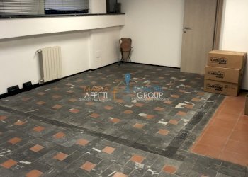 IMG_7341.JPG - Locale Commerciale Via Werther Muttini 24C, Carrara - foto 4