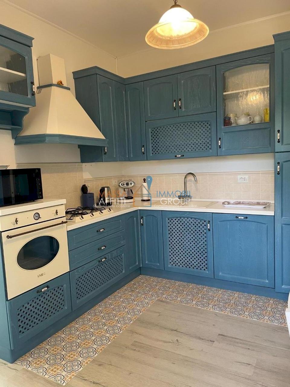 1068754_jd62mo.jpg - Villa Viale Versilia 180, Forte dei Marmi - foto 3