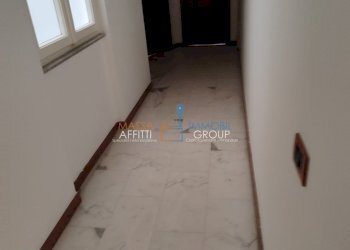 4de7b442-1f61-4bad-a7f2-cd9edf11c5e2.JPG - Ufficio Via Cavour 58, Massa - foto 8