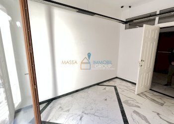 IMG_3175.JPG - Ufficio Via Cavour 58, Massa - foto 17