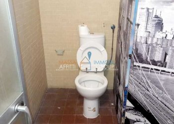 WhatsApp Image 2022-10-24 at 13.20.46 (2).jpeg - Magazzino Via Pietro Tacca 1, Carrara - foto 13