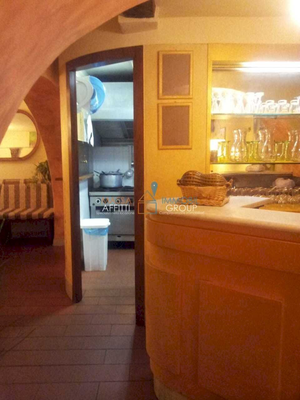 WhatsApp Image 2022-10-12 at 17.24.57.jpeg - Box Piazza Erbe 15A, Carrara - photo 2