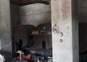 WhatsApp Image 2022-10-10 at 18.31.58 (1).jpeg - Porzione di casa Località Monticello, Carrara - foto 15