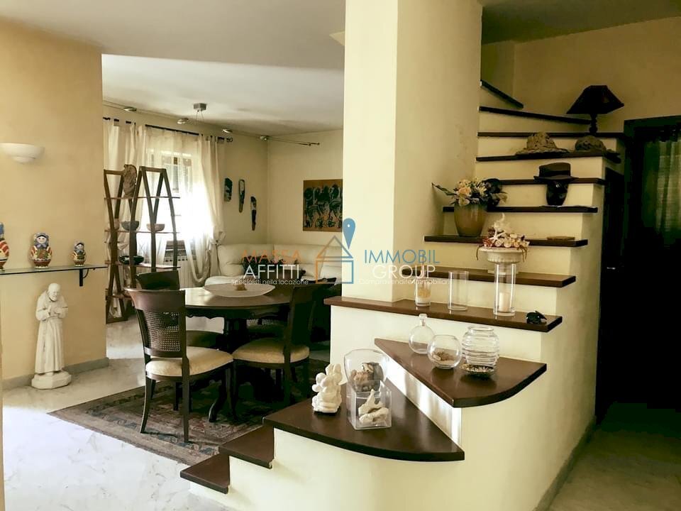 1060805-x1swe2j.jpeg - Villa Via Filattiera 31BIS, Carrara - foto 2