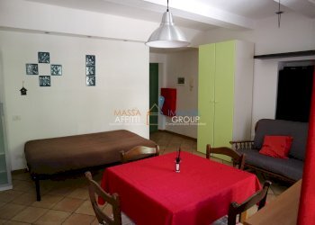 005.jpg - One-room apartment Vicolo dell'Arancio 5A, Carrara - photo 5