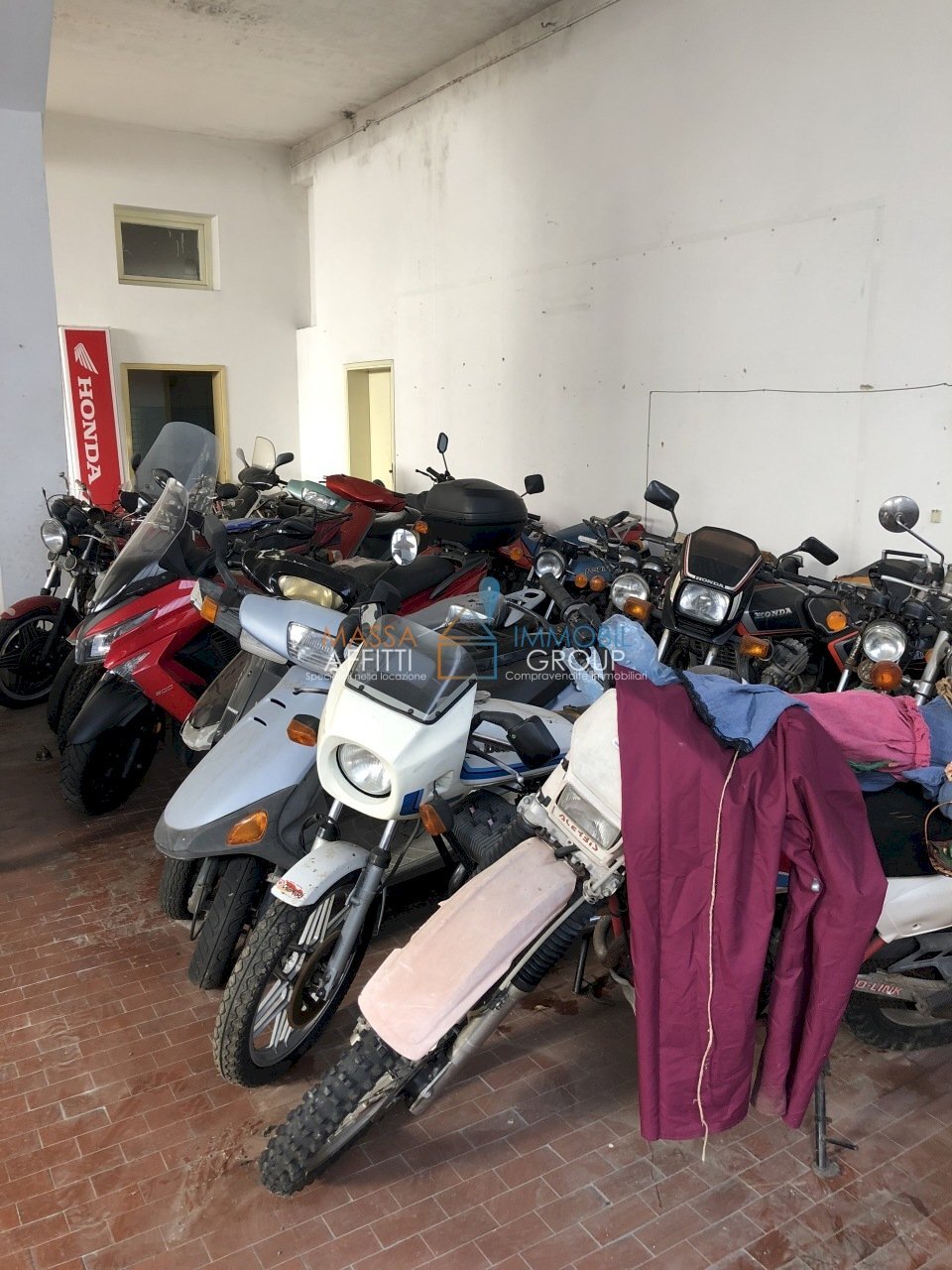 IMG_5794.JPG - Locale Commerciale Via Crocello 2, Massa - foto 3