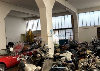 IMG_5790.JPG - Locale Commerciale Via Crocello 2, Massa - foto 2