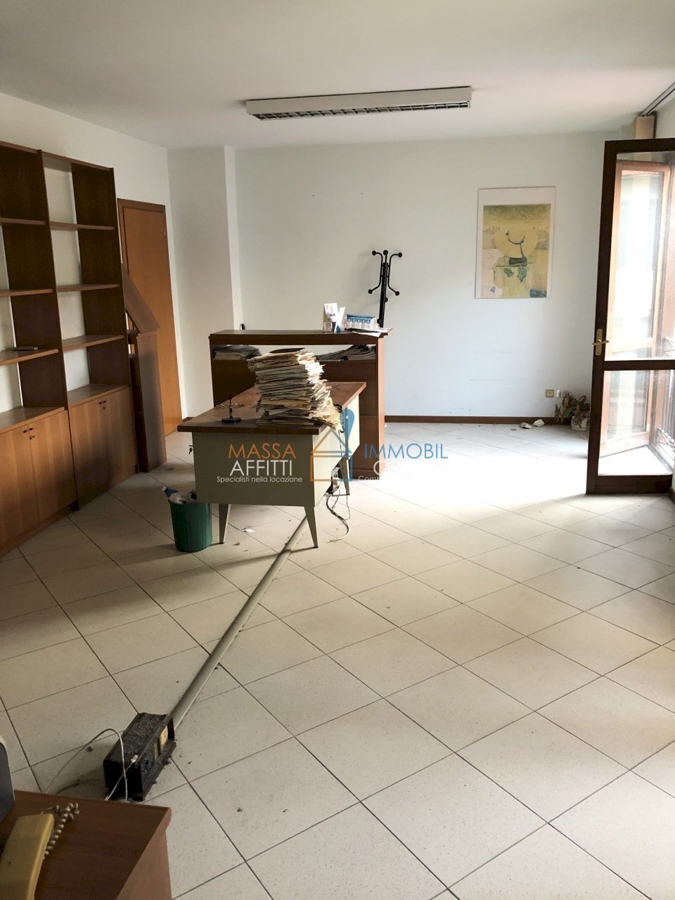 IMG_5504.JPG - Ufficio Via Roma 145, Montignoso - foto 2