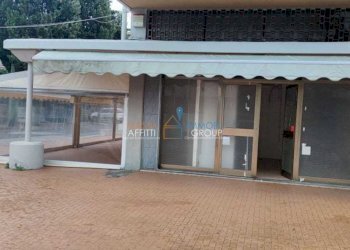 WhatsApp Image 2023-04-19 at 11.21.56.jpeg - Locale Commerciale Via Modena 3, Massa - foto 10