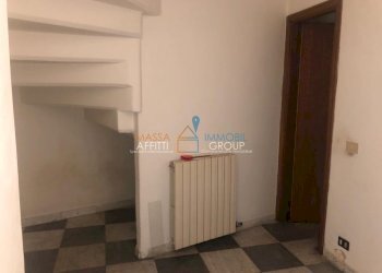 WhatsApp Image 2021-04-17 at 13.17.35 (4).jpeg - Locale Commerciale Via Padreterno 9C, Montignoso - foto 4