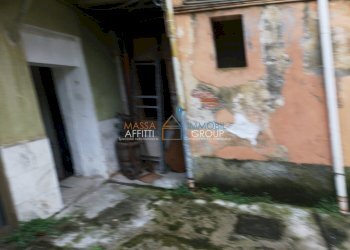 IMG_20201005_092319.jpg - Locale Commerciale Via Felice Cavallotti 25, Massa - foto 12