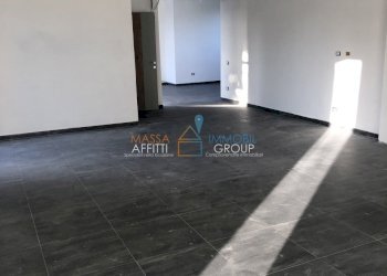 IMG_7130.JPG - Locale Commerciale Via Pandolfino 145, Massa - foto 7