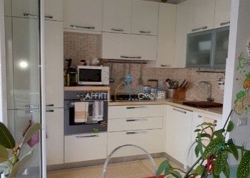 7eb7eae2-4e0e-4252-8d66-8e3074f0ebdc.jpg - Trilocale Via Brigate Partigiane 10D, Carrara - foto 1