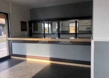 IMG_3584.jpg - Locale Commerciale Via Cervara 131, Massa - foto 2