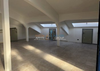 OSMti37iSBSyNEQVs1yExQ.jpg - Ufficio Via Alberica 71, Massa - foto 2