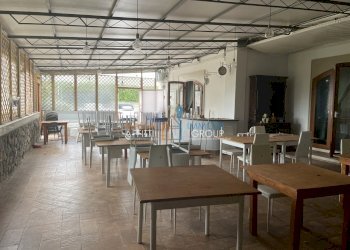 IMG_5867.JPG - Locale Commerciale Via Bagaglione 18, Massa - foto 3