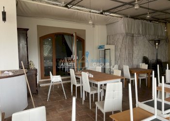 IMG_5844.JPG - Locale Commerciale Via Bagaglione 18, Massa - foto 8