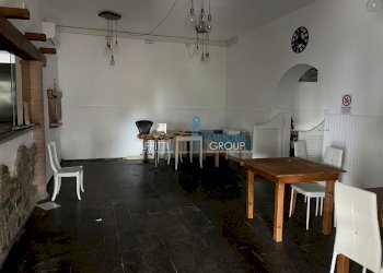 IMG_5849.JPG - Locale Commerciale Via Bagaglione 18, Massa - foto 12