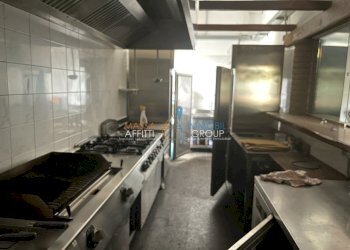 IMG_5854.JPG - Locale Commerciale Via Bagaglione 18, Massa - foto 15