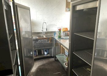 IMG_5855.JPG - Locale Commerciale Via Bagaglione 18, Massa - foto 17