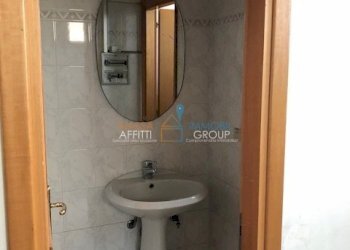 IMG_1017.jpg - Locale Commerciale Viale Roma 21, Massa - foto 5