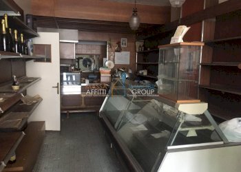 IMG_6222.JPG - Commercial Premises Via Cavour 16, Carrara - photo 2