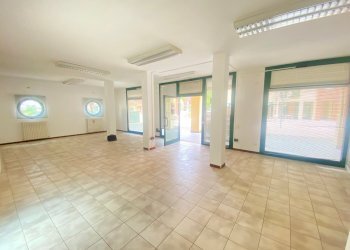 Shop Minerbio - photo 6