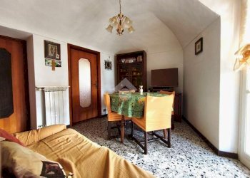 Three-room apartment Via del Municipio, Vallebona - photo 7
